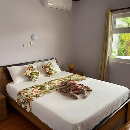 Mokara Holiday Apartment Anse Royale Exterior photo